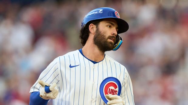 Jun 24, 2023; London, GBR, ENG; Chicago Cubs shortstop Dansby Swanson (7) runs the bases after his home run in the ninth inning against the St. Louis Cardinals in game one of the London series at London Stadium. Mandatory Credit: Peter van den Berg-USA TODAY Sports